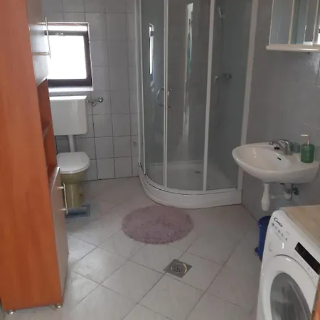 Apartment Ajsa * Valbandon